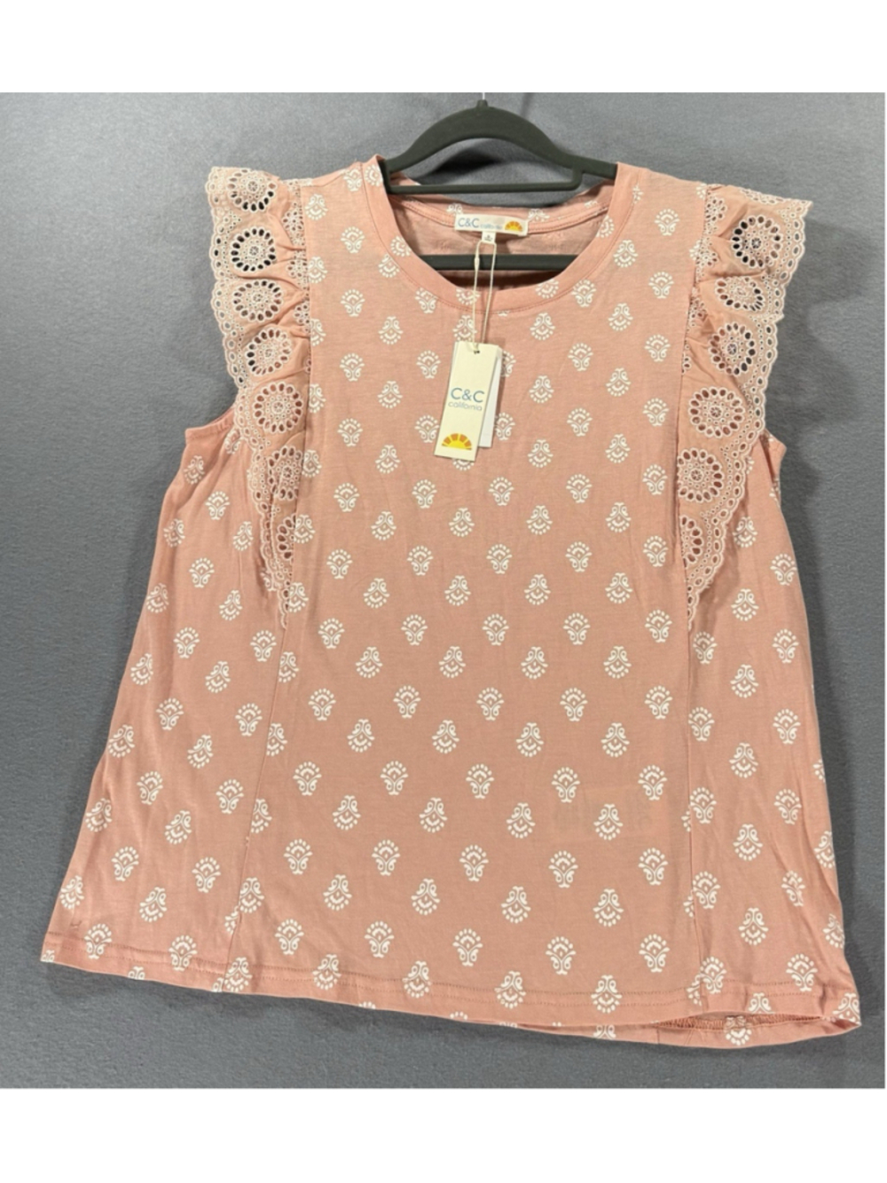 NWT C&C California Women Small Coral Pink Wood Bloc Ruffle Eyelet Lace Tank Top